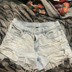 American Eagle Strigid Jean shorts